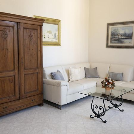 Via Paisiello Apartment Lecce Exterior photo